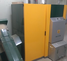 Hackschnitzelheizung mit einer Solaranlage 